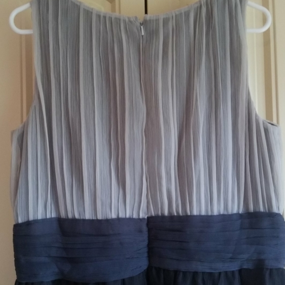 Dress - Picture 3 of 8